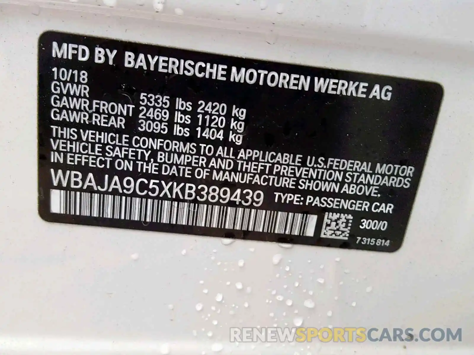 10 Photograph of a damaged car WBAJA9C5XKB389439 BMW 5 SERIES 2019