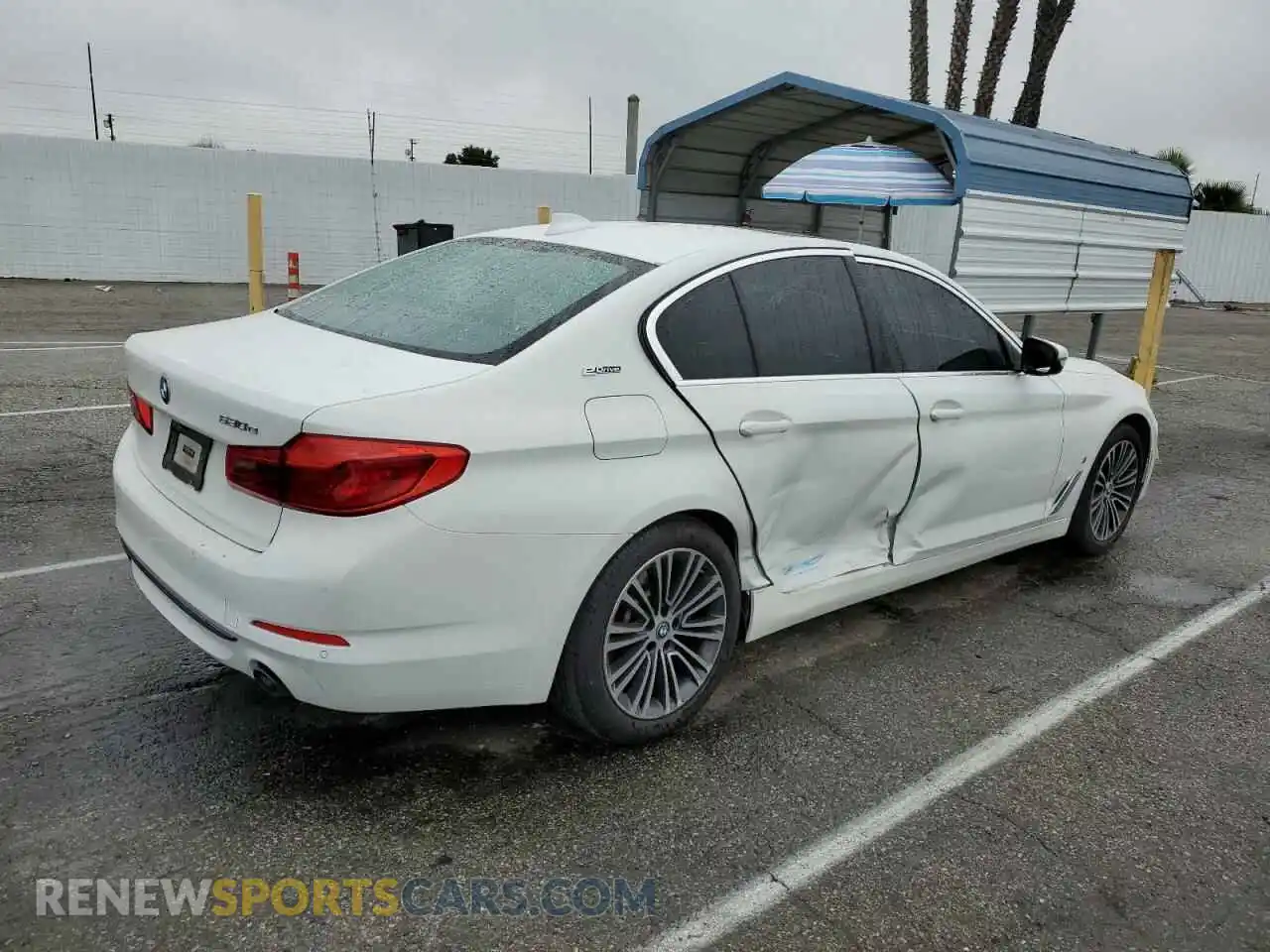 3 Photograph of a damaged car WBAJA9C5XKB389618 BMW 5 SERIES 2019