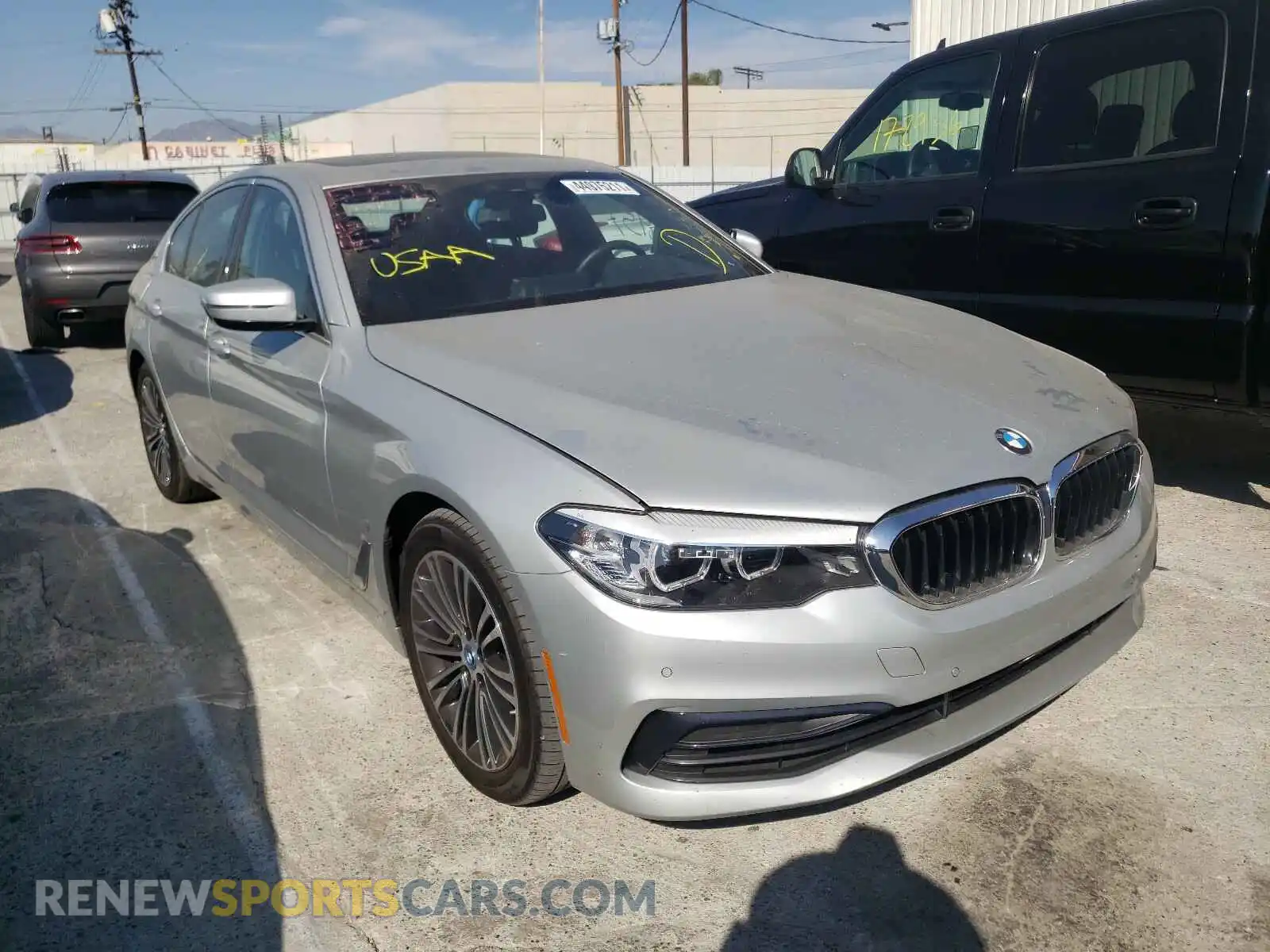 1 Photograph of a damaged car WBAJA9C5XKB399095 BMW 5 SERIES 2019