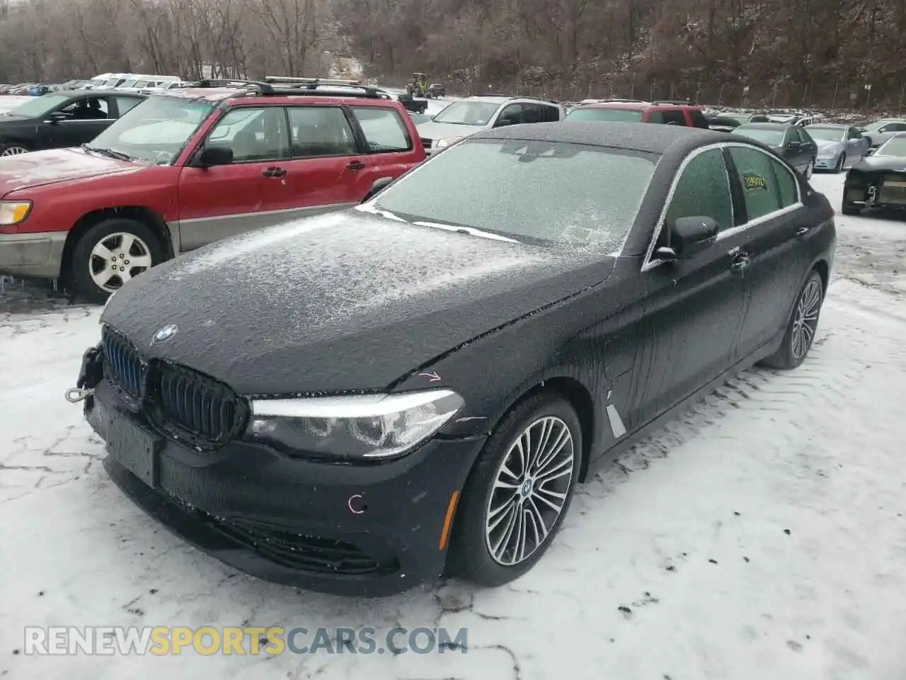 2 Photograph of a damaged car WBAJB1C50KB376455 BMW 5 SERIES 2019