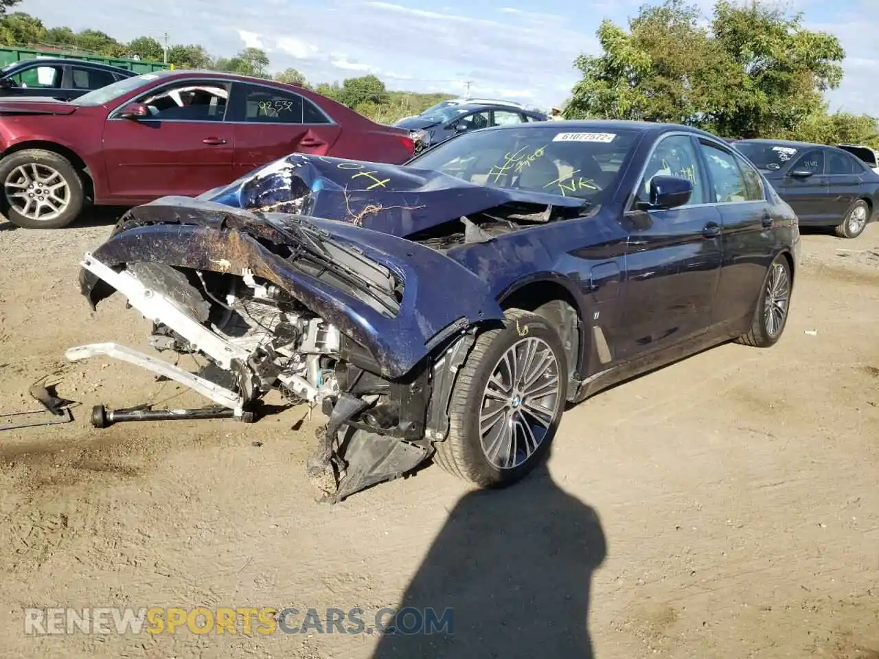 2 Photograph of a damaged car WBAJB1C55KB375477 BMW 5 SERIES 2019