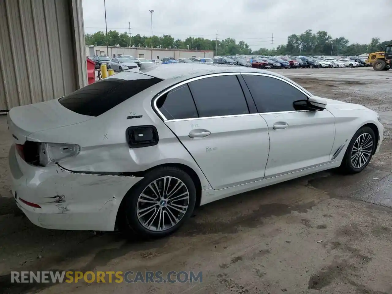 3 Photograph of a damaged car WBAJB1C56KB376752 BMW 5 SERIES 2019