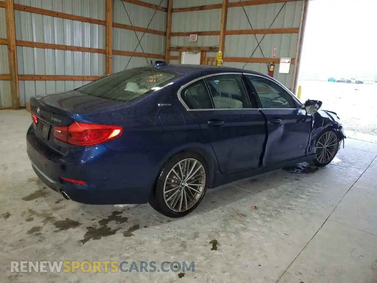 3 Photograph of a damaged car WBAJB1C5XKB376172 BMW 5 SERIES 2019