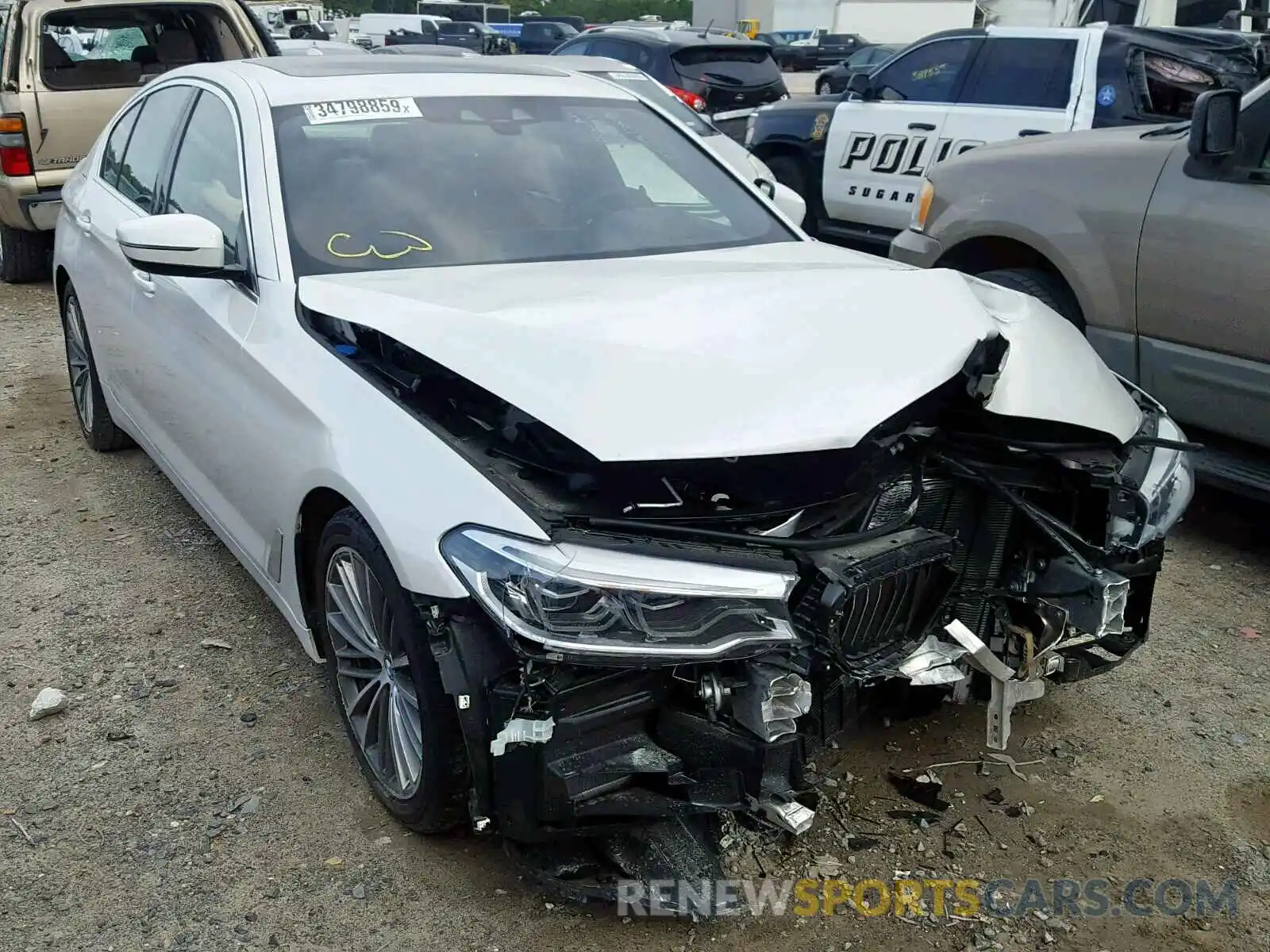 1 Photograph of a damaged car WBAJE5C53KWW06397 BMW 5 SERIES 2019