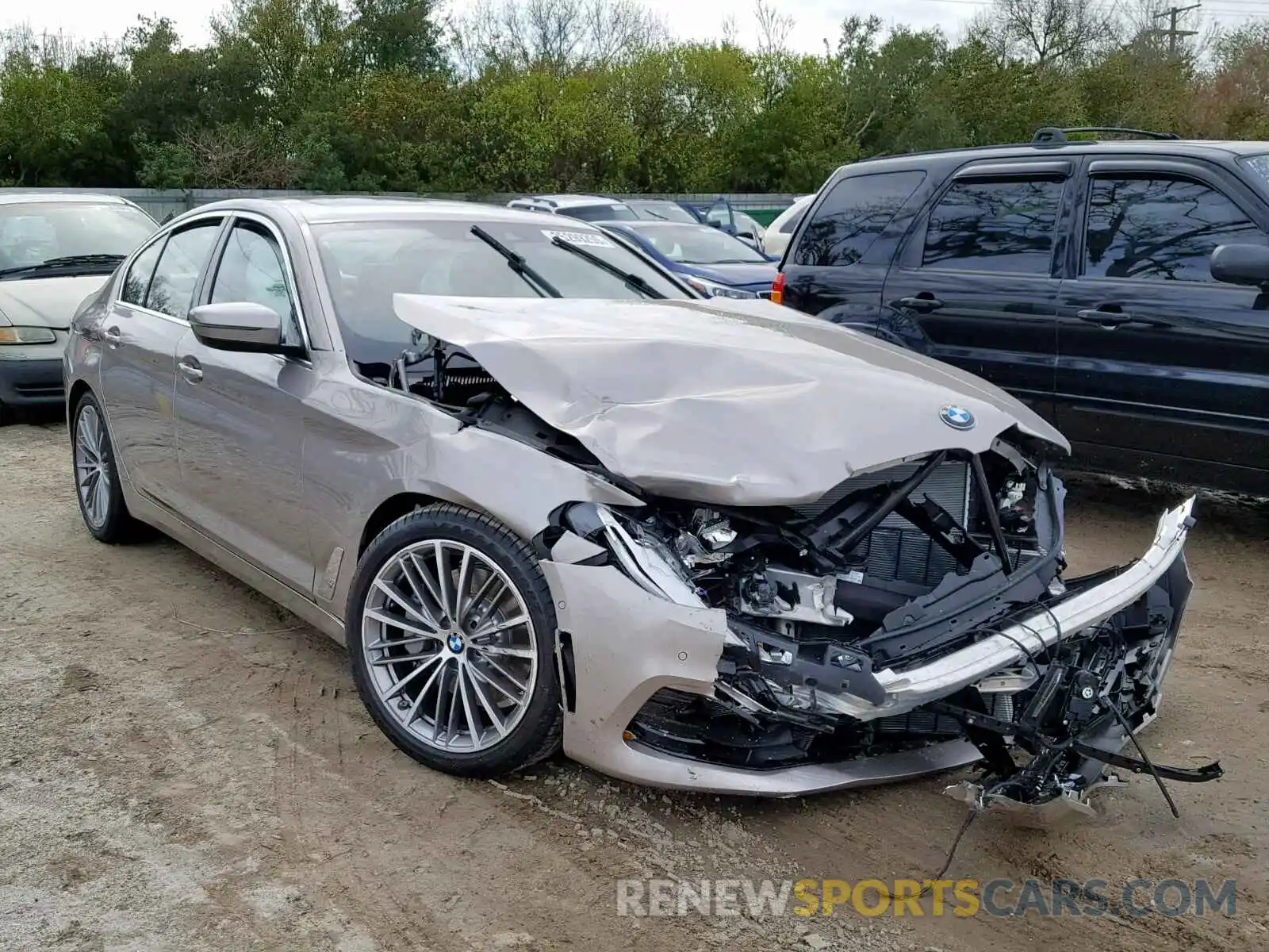 1 Photograph of a damaged car WBAJE5C56KWW20035 BMW 5 SERIES 2019
