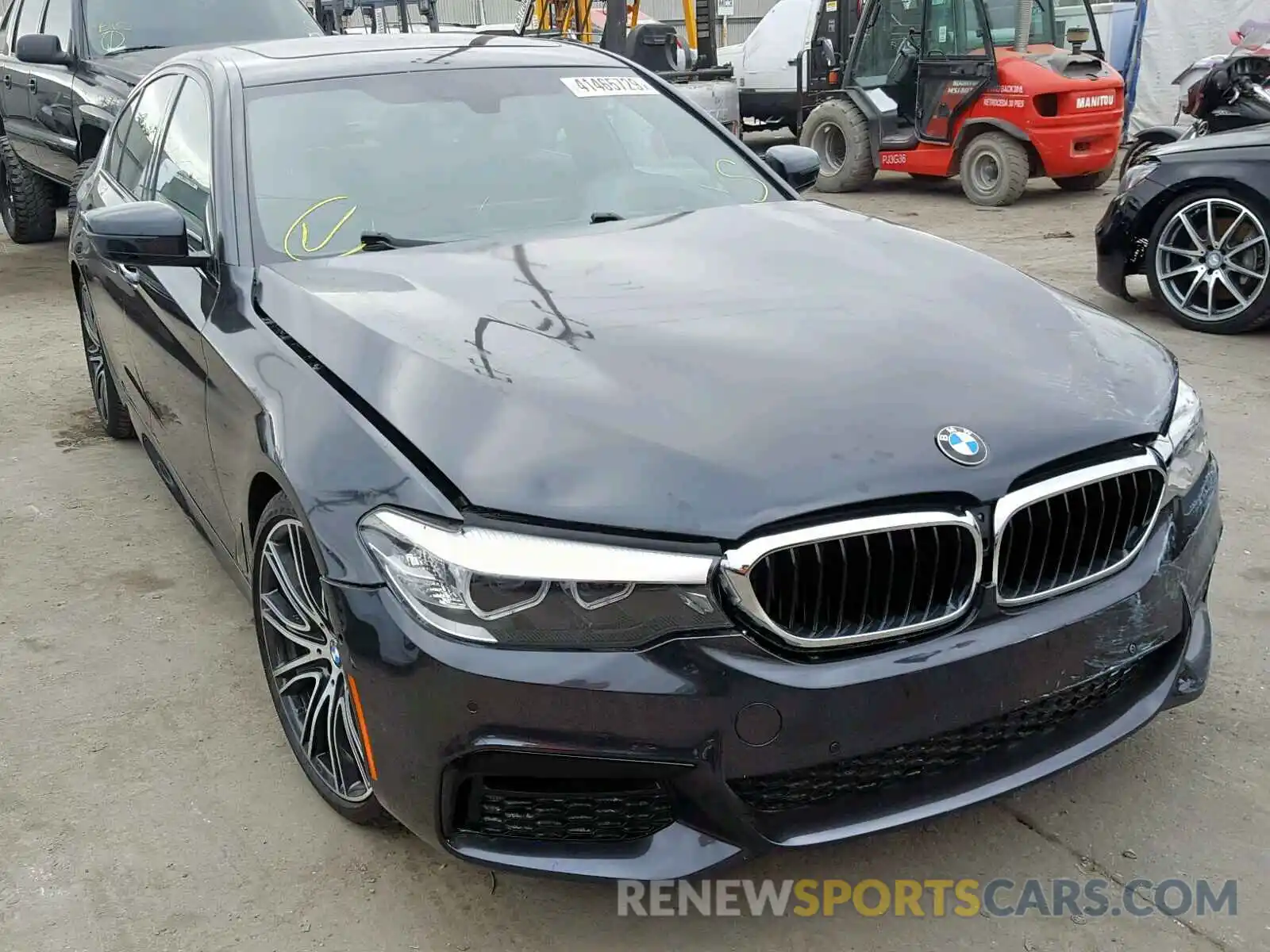1 Photograph of a damaged car WBAJE5C5XKWW11788 BMW 5 SERIES 2019
