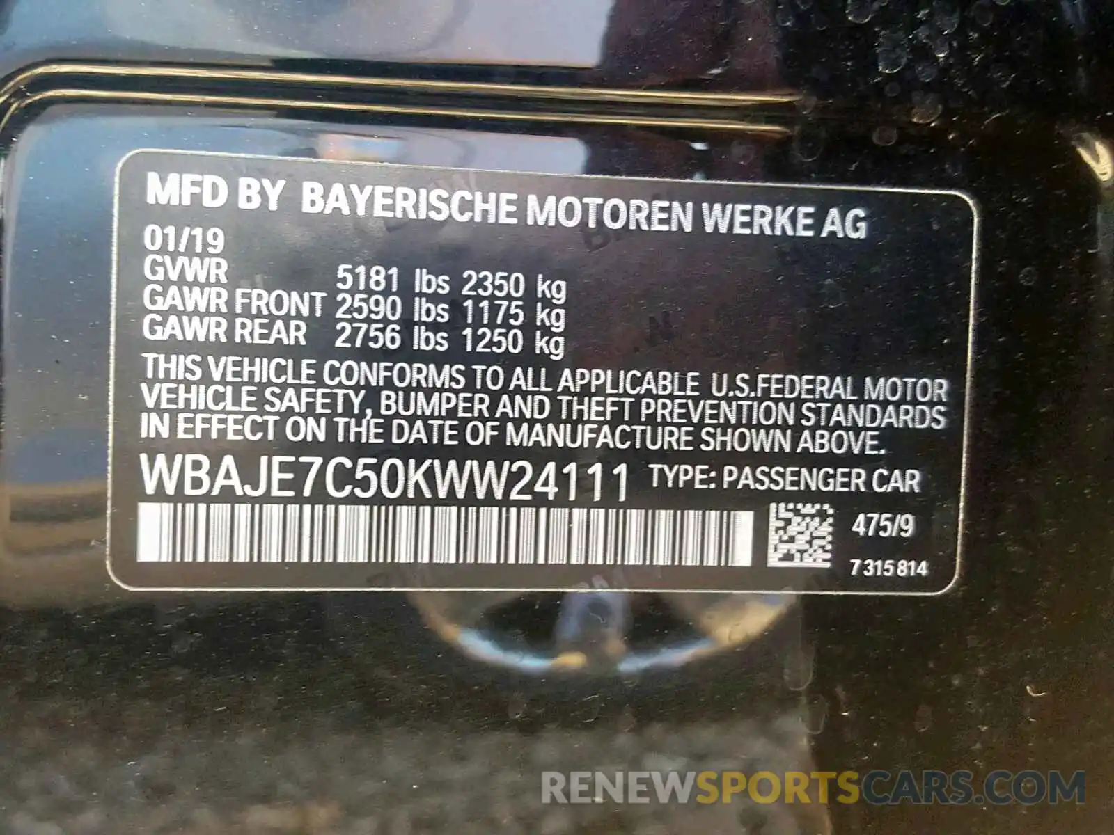 10 Photograph of a damaged car WBAJE7C50KWW24111 BMW 5 SERIES 2019