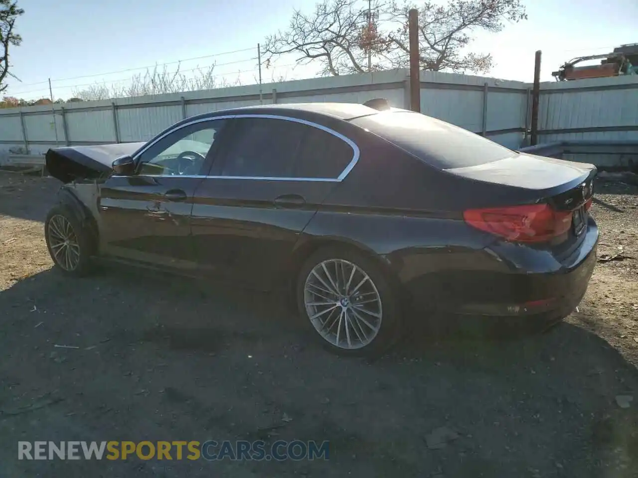 2 Photograph of a damaged car WBAJE7C50KWW40163 BMW 5 SERIES 2019