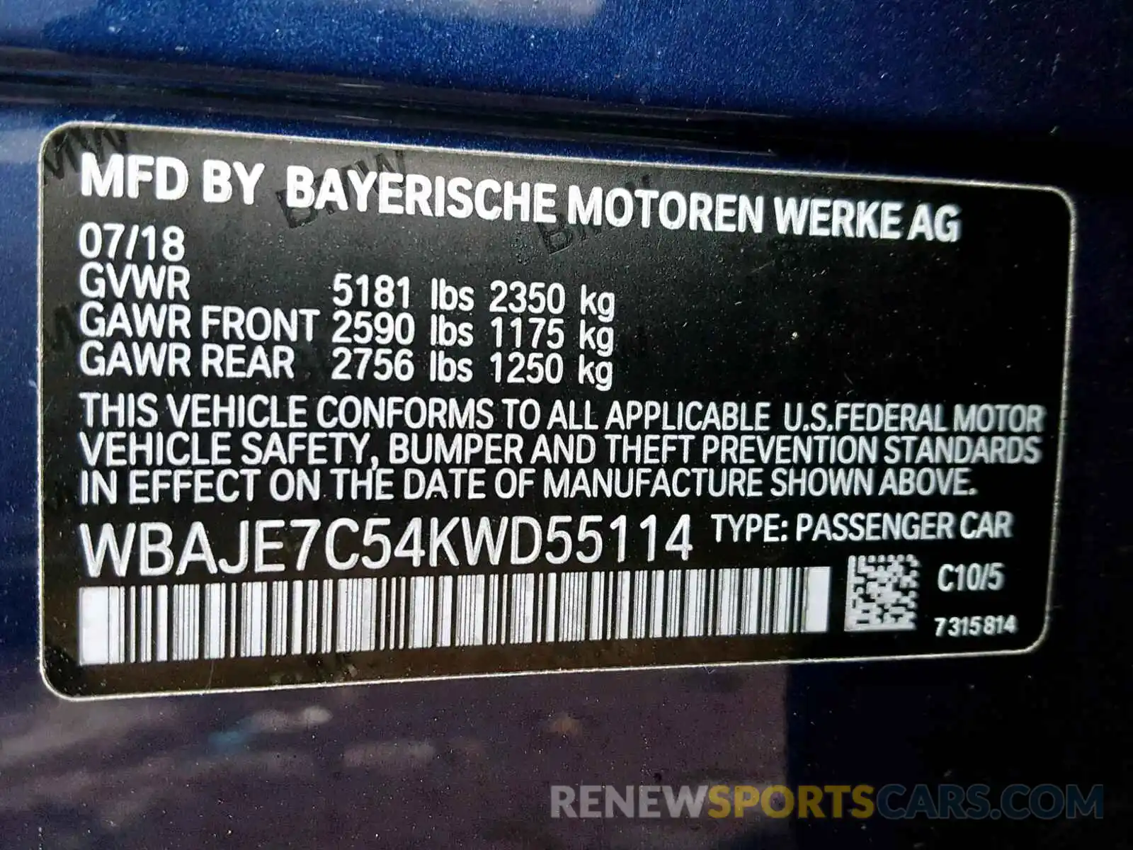 10 Photograph of a damaged car WBAJE7C54KWD55114 BMW 5 SERIES 2019