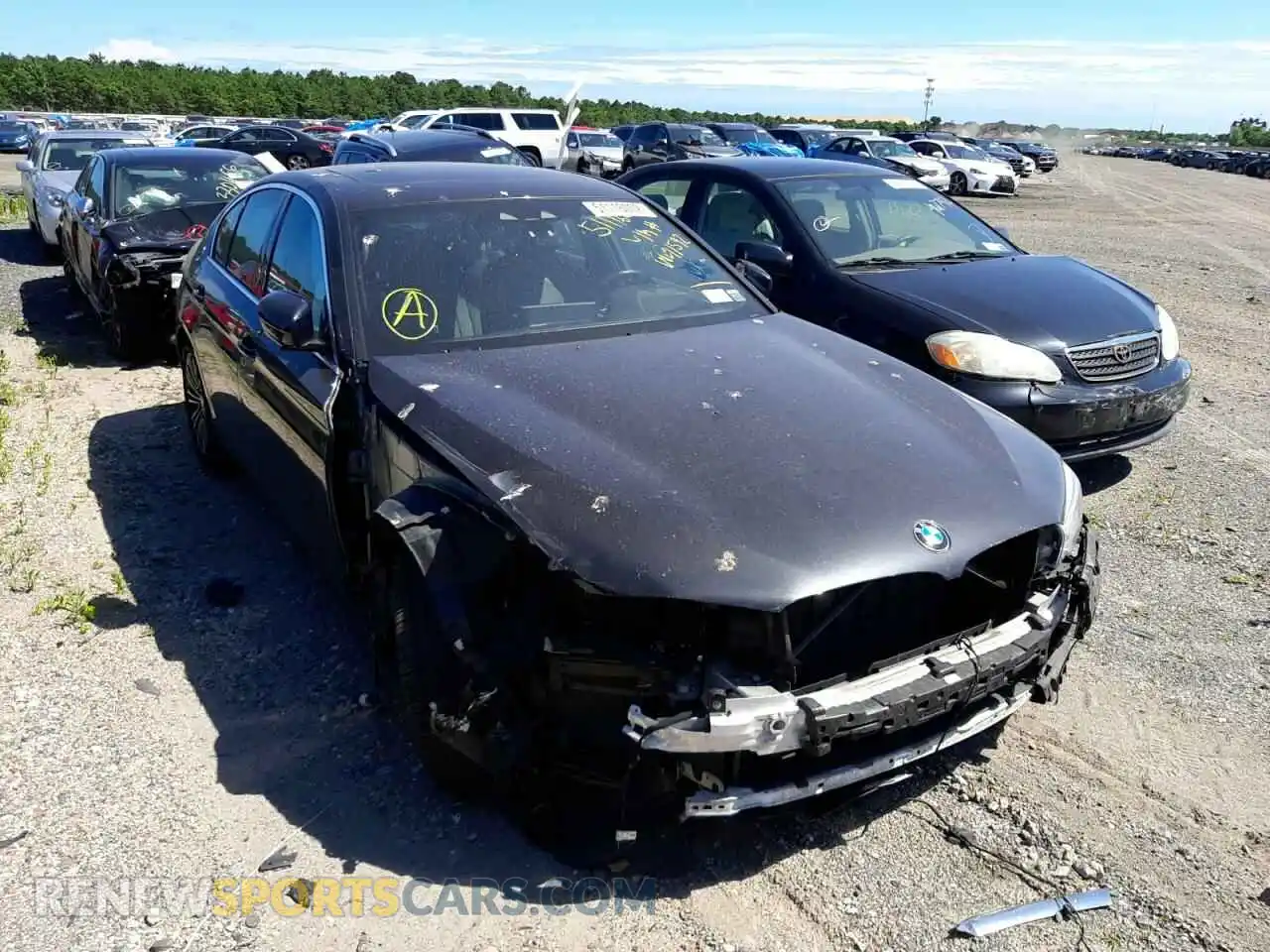1 Photograph of a damaged car WBAJE7C56KWW41592 BMW 5 SERIES 2019