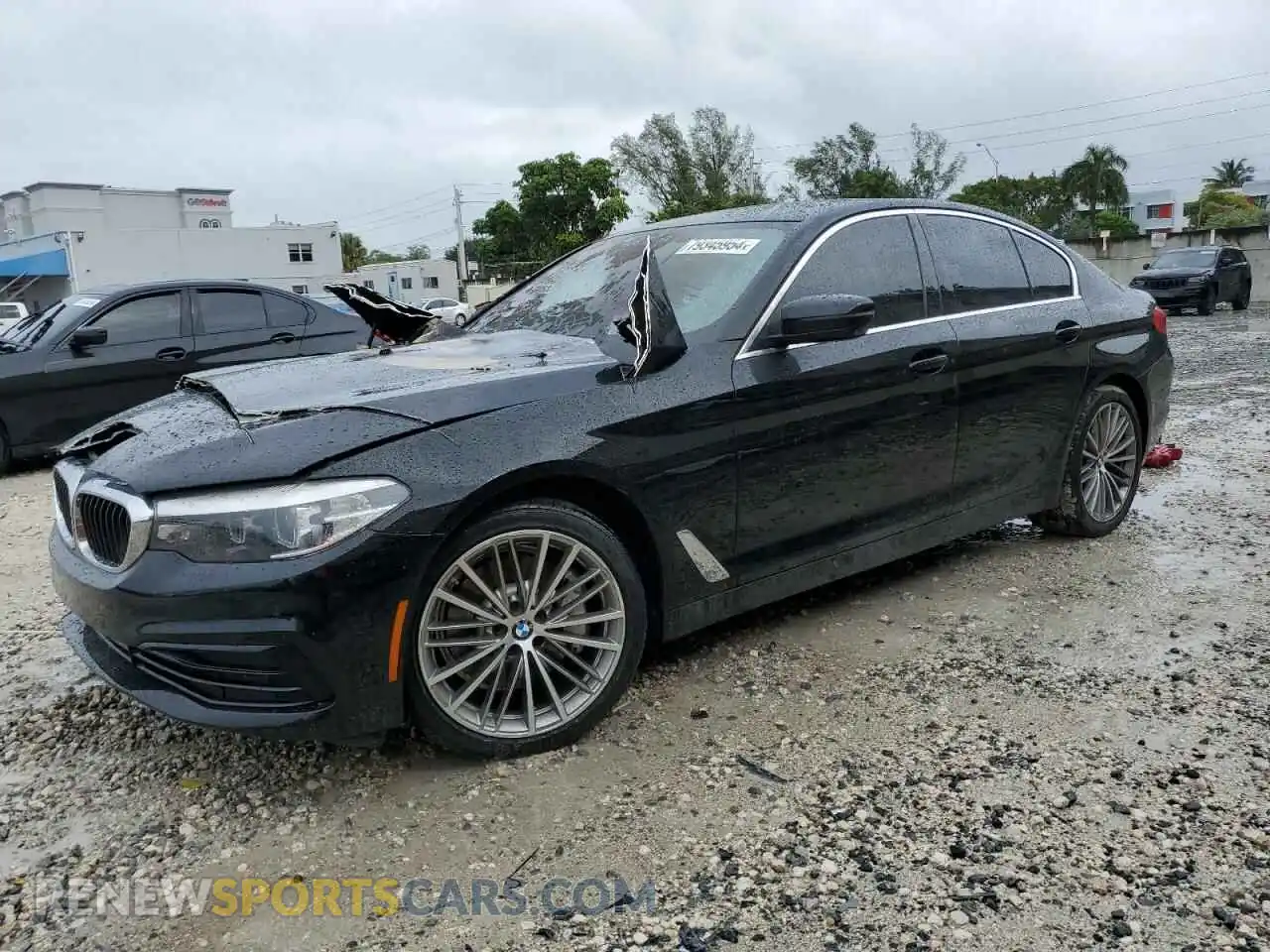 1 Photograph of a damaged car WBAJR3C00LWW65762 BMW 5 SERIES 2020