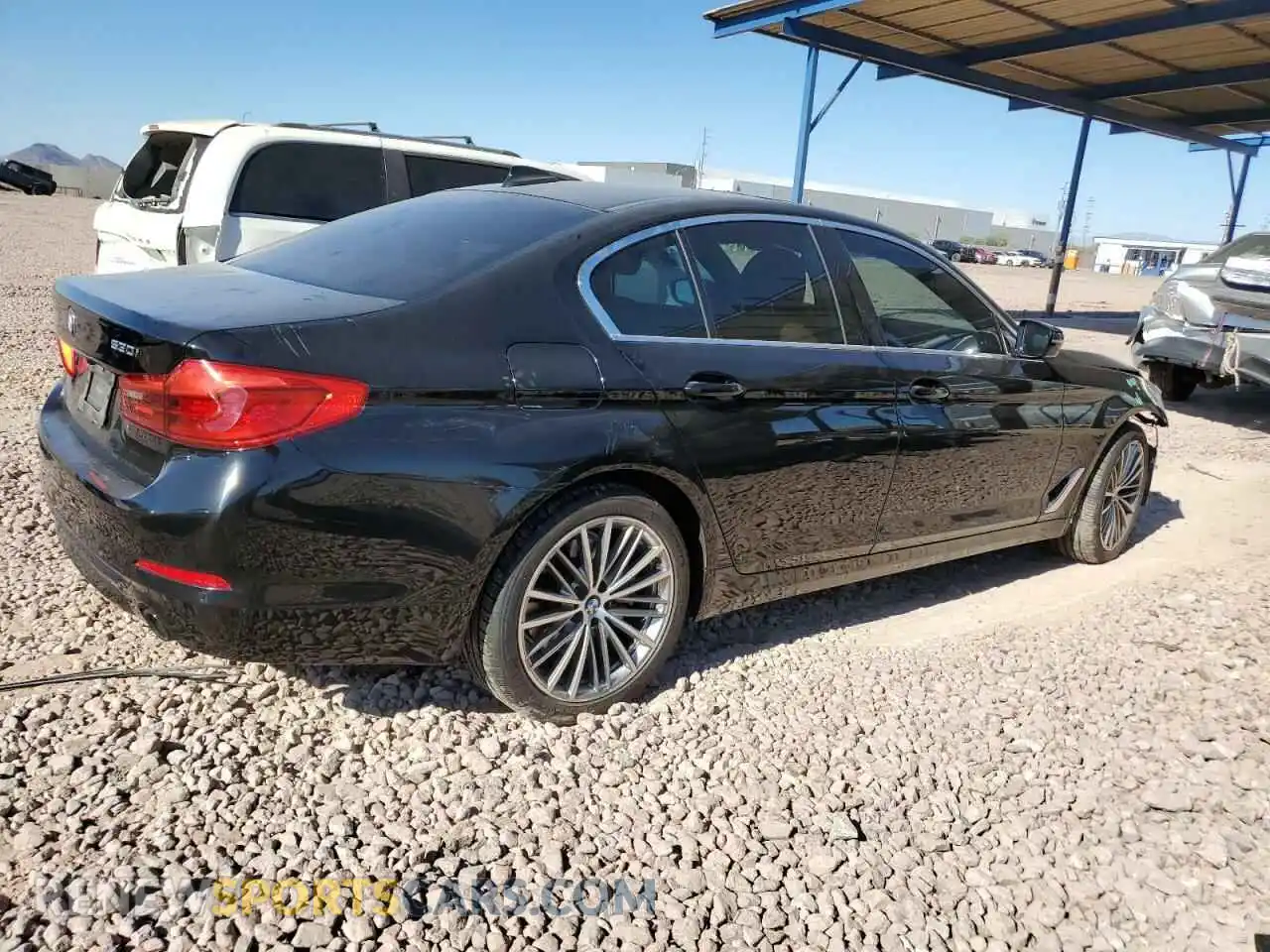 3 Photograph of a damaged car WBAJR3C00LWW66751 BMW 5 SERIES 2020