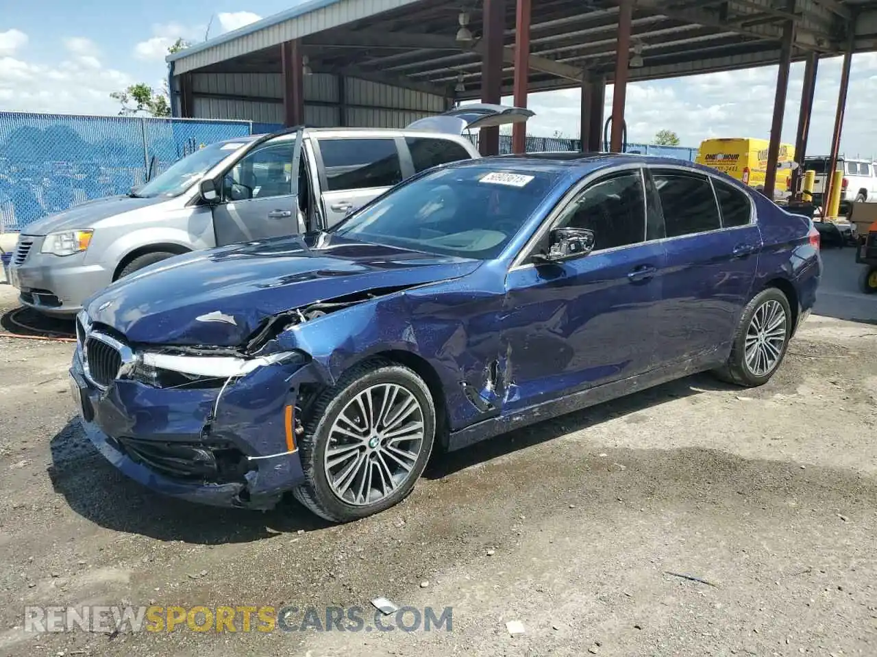 1 Photograph of a damaged car WBAJR3C00LWW76874 BMW 5 SERIES 2020