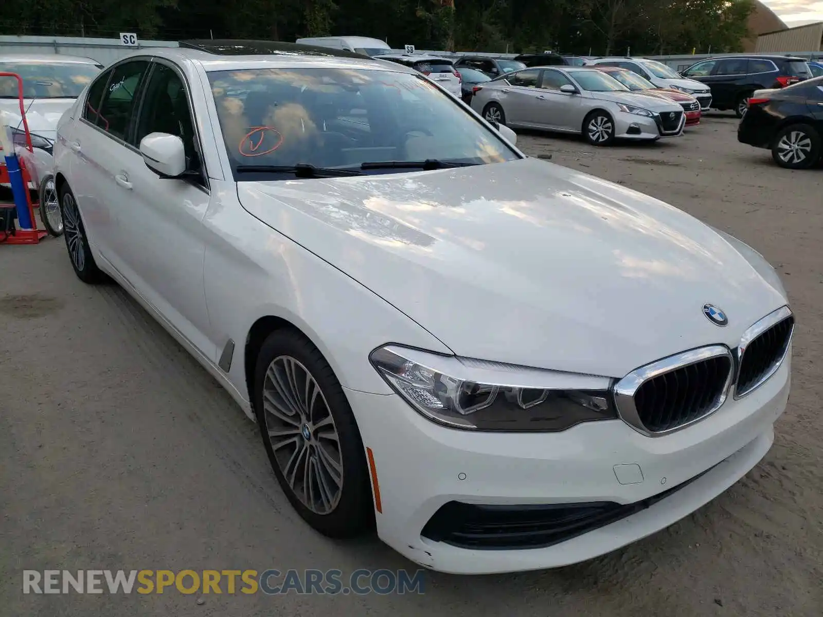 1 Photograph of a damaged car WBAJR3C03LWW64430 BMW 5 SERIES 2020
