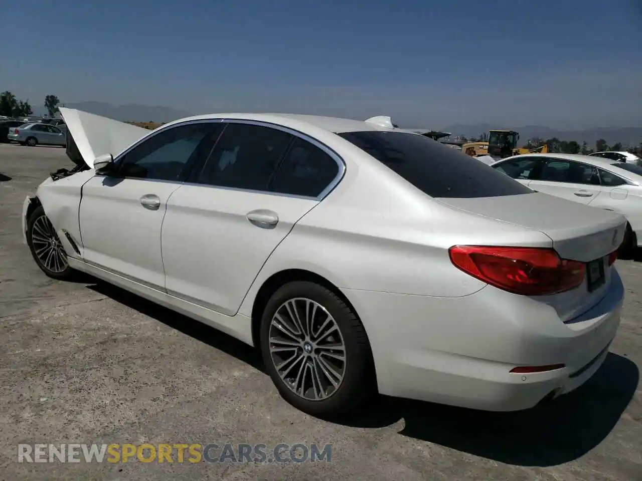 2 Photograph of a damaged car WBAJR3C03LWW69465 BMW 5 SERIES 2020