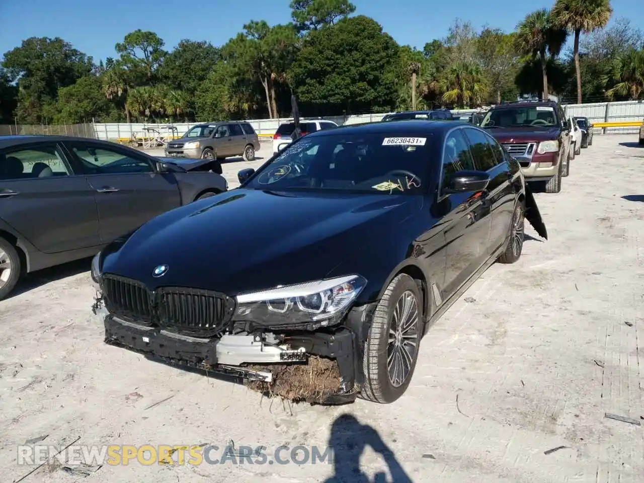 2 Photograph of a damaged car WBAJR3C03LWW83186 BMW 5 SERIES 2020
