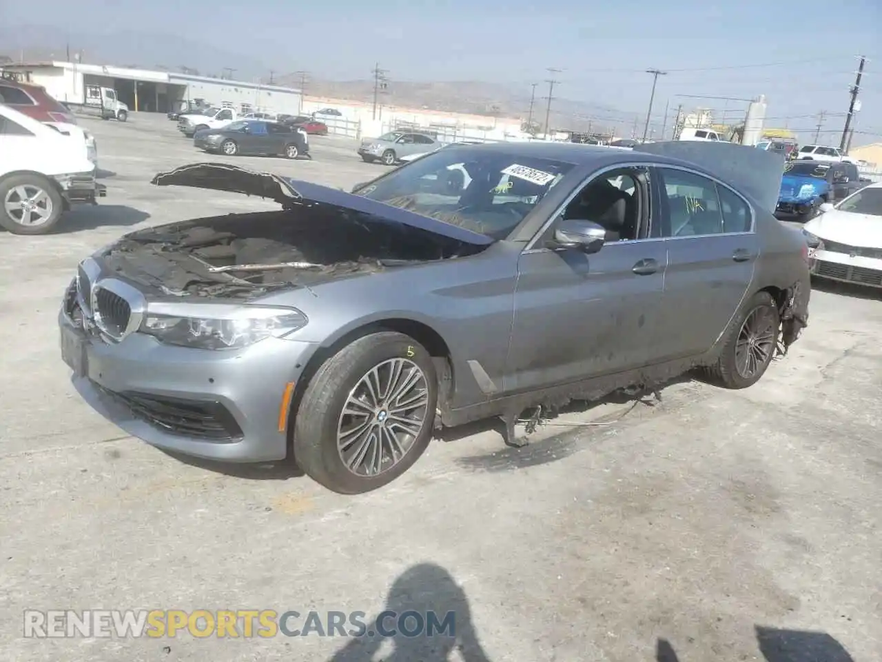 2 Photograph of a damaged car WBAJR3C06LWW74899 BMW 5 SERIES 2020
