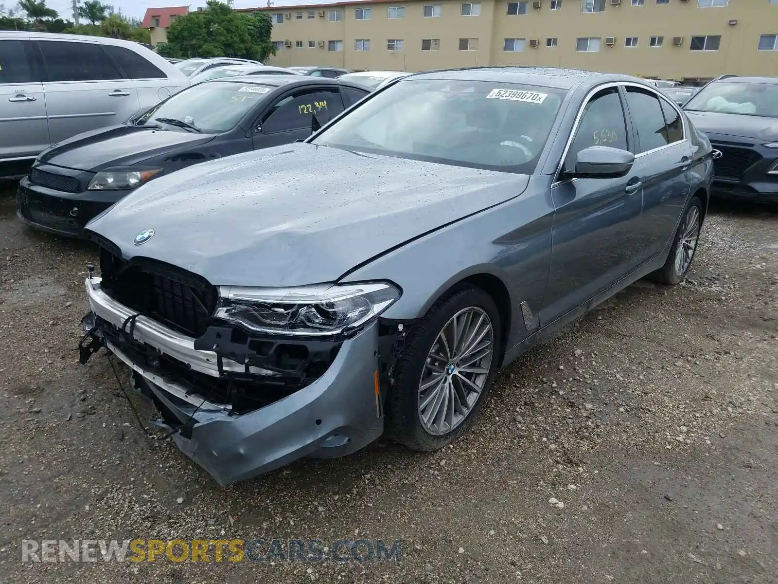 2 Photograph of a damaged car WBAJR3C08LWW68389 BMW 5 SERIES 2020