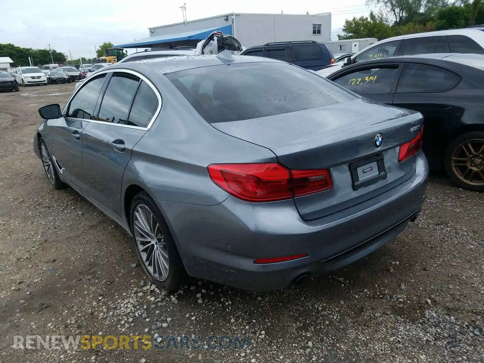 3 Photograph of a damaged car WBAJR3C08LWW68389 BMW 5 SERIES 2020