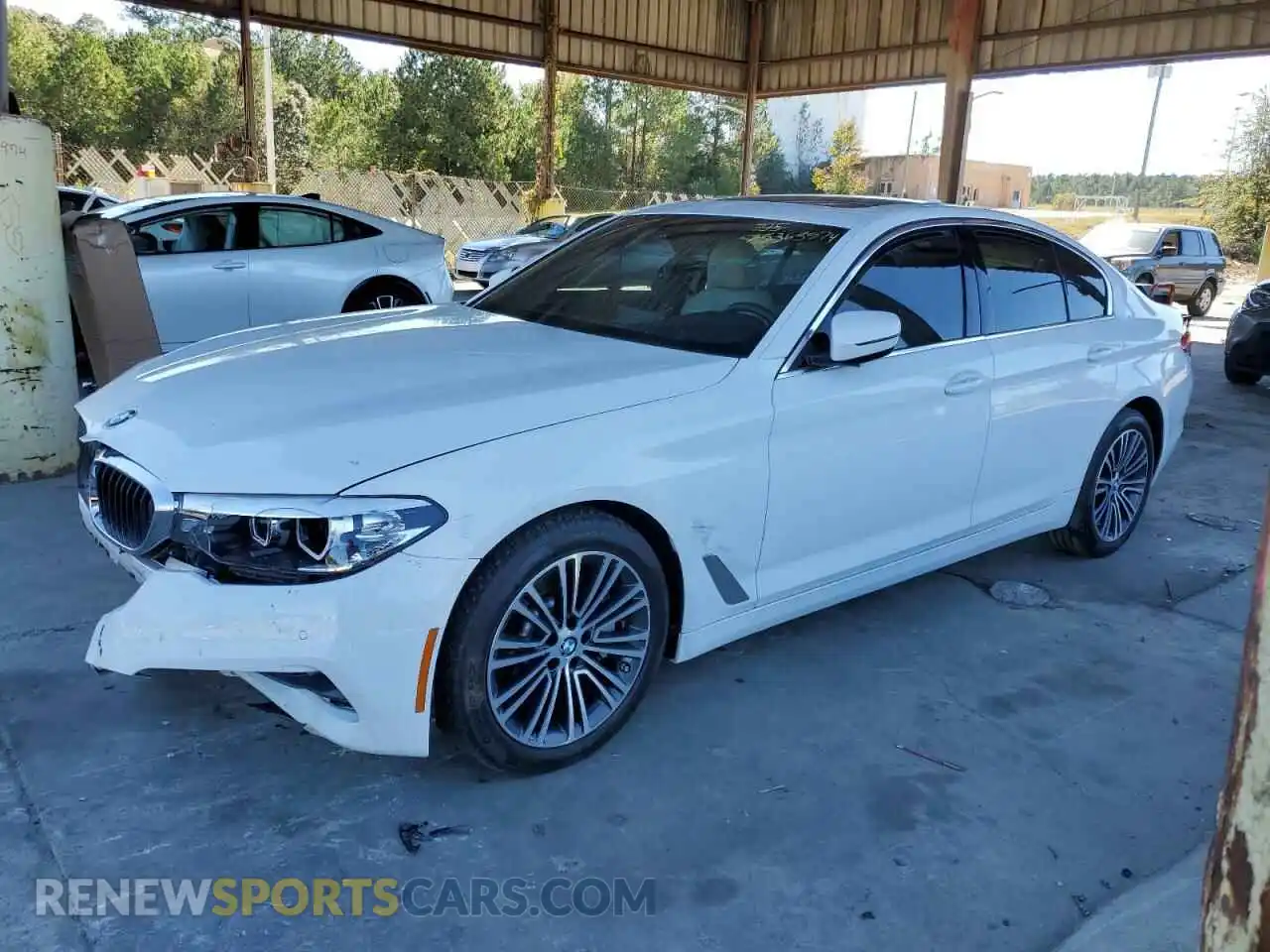 1 Photograph of a damaged car WBAJR3C09LWW63752 BMW 5 SERIES 2020