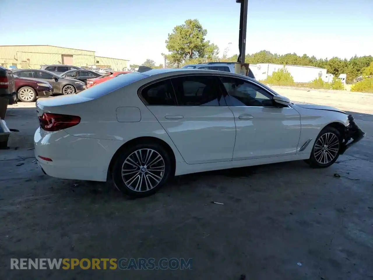 3 Photograph of a damaged car WBAJR3C09LWW63752 BMW 5 SERIES 2020