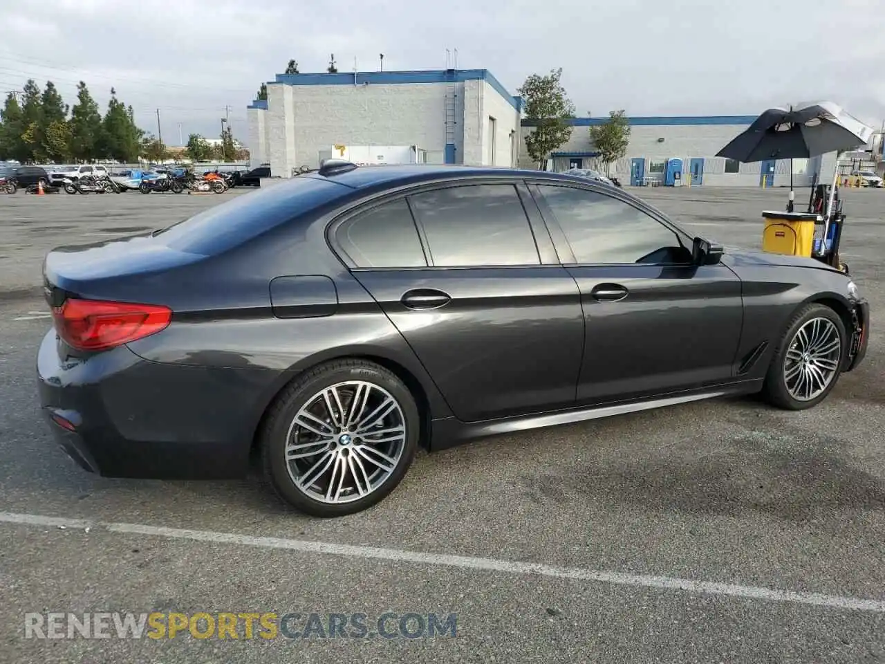 3 Photograph of a damaged car WBAJR3C0XLCE65265 BMW 5 SERIES 2020