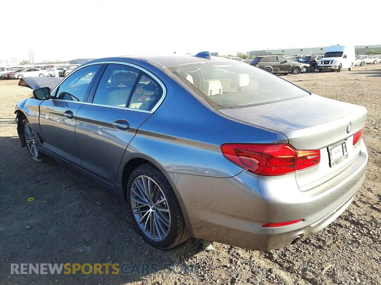 3 Photograph of a damaged car WBAJR3C0XLWW61766 BMW 5 SERIES 2020
