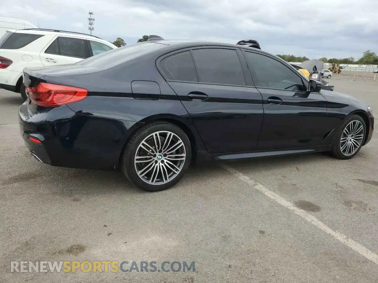 3 fotografías del automóvil dañado WBAJR7C00LWW77496 BMW 5 SERIES 2020