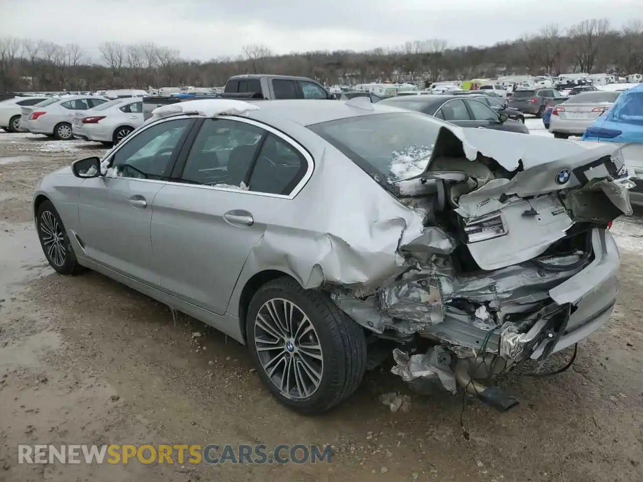 2 Photograph of a damaged car WBAJR7C03LWW79274 BMW 5 SERIES 2020