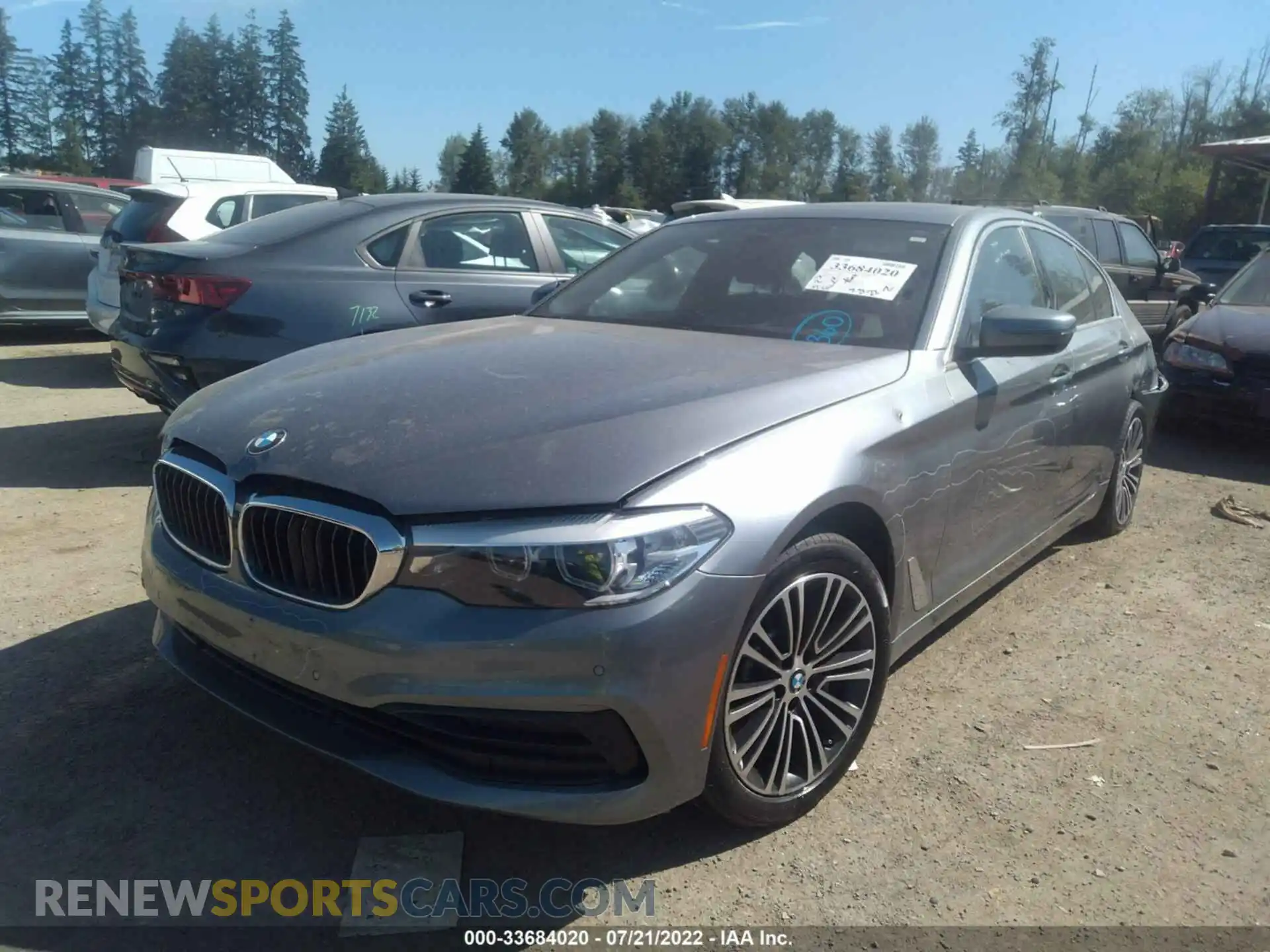 2 Photograph of a damaged car WBAJR7C05LWW64646 BMW 5 SERIES 2020