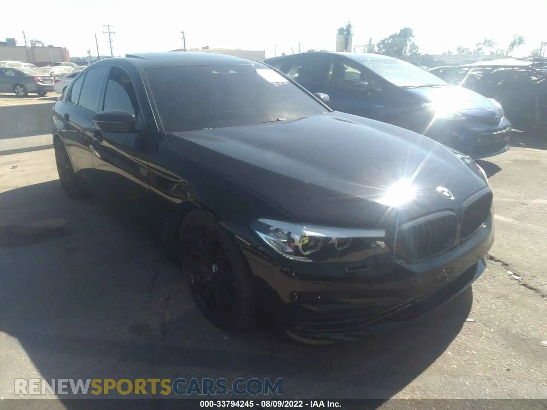 1 Photograph of a damaged car WBAJS1C01LWW61566 BMW 5 SERIES 2020