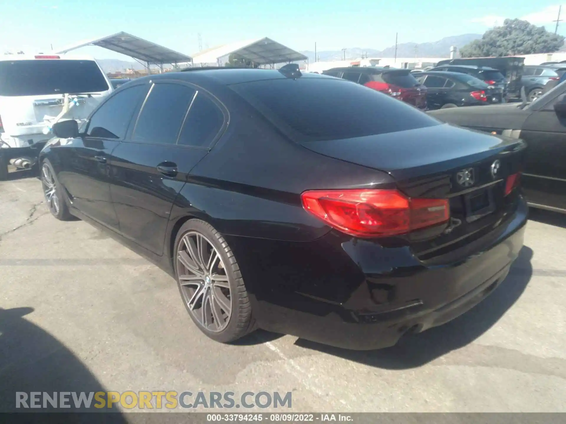 3 Photograph of a damaged car WBAJS1C01LWW61566 BMW 5 SERIES 2020