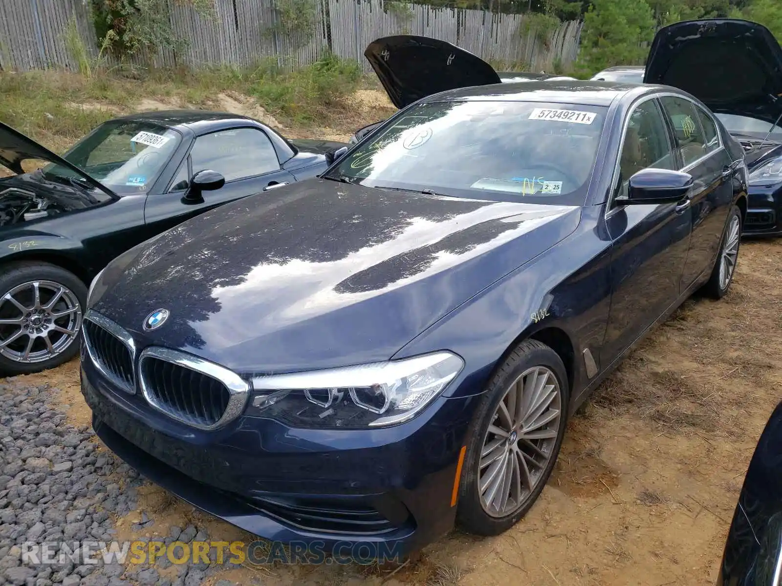 2 Photograph of a damaged car WBAJS3C08LWW69496 BMW 5 SERIES 2020