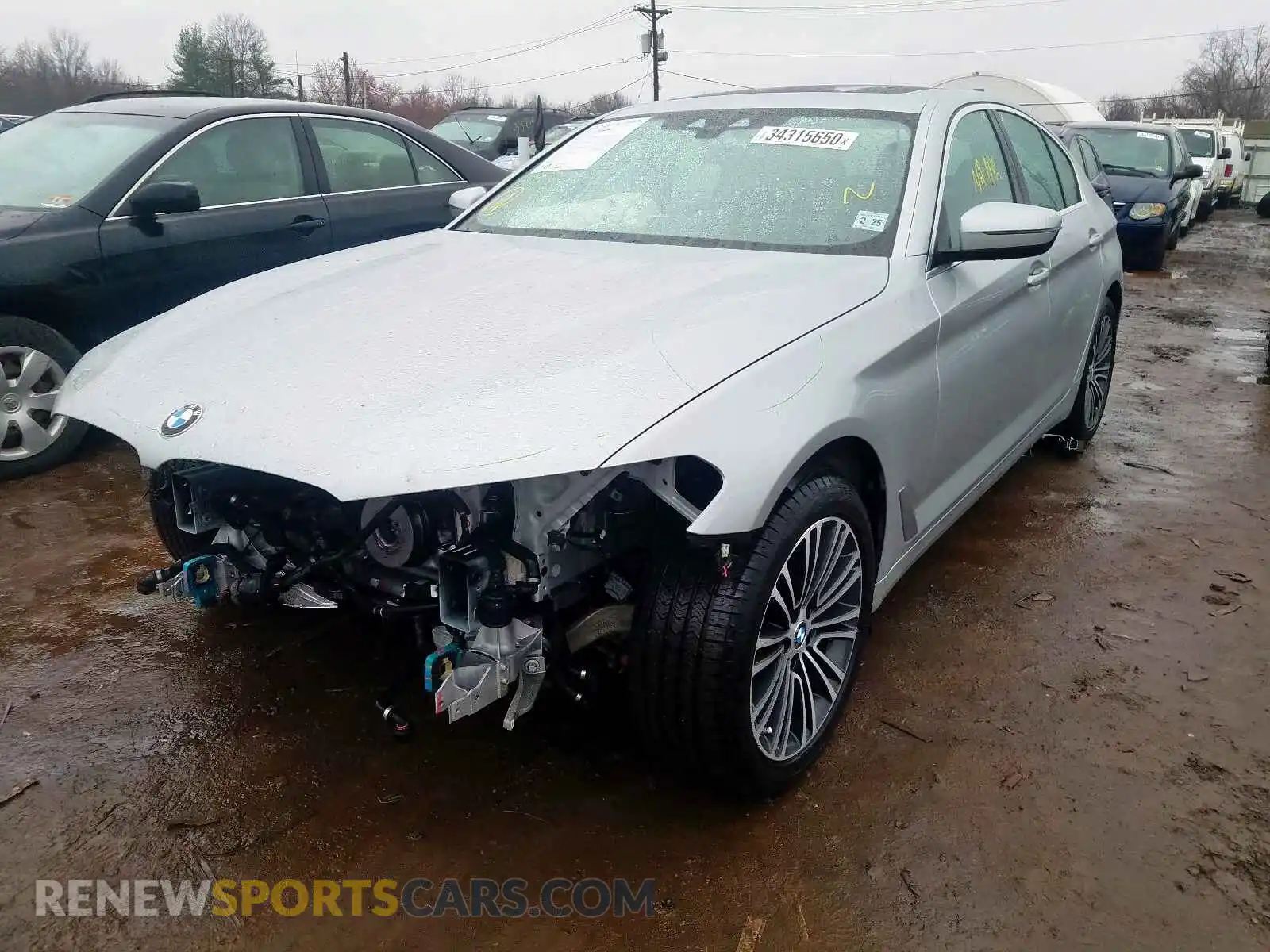 2 Фотография поврежденного автомобиля WBAJS3C09LWW62928 BMW 5 SERIES 2020