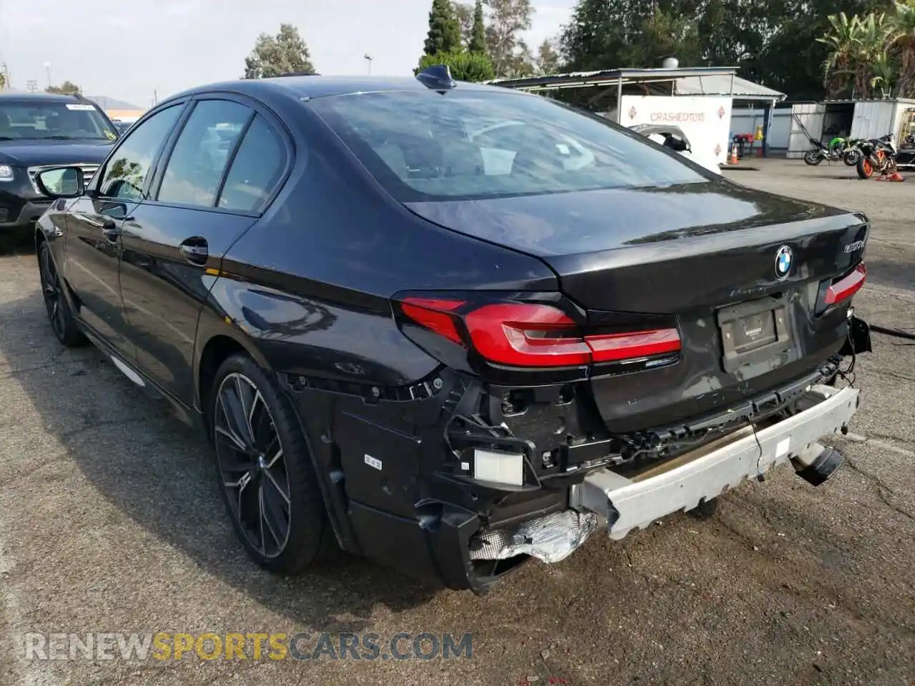 3 Photograph of a damaged car WBA13AG09MCG45192 BMW 5 SERIES 2021