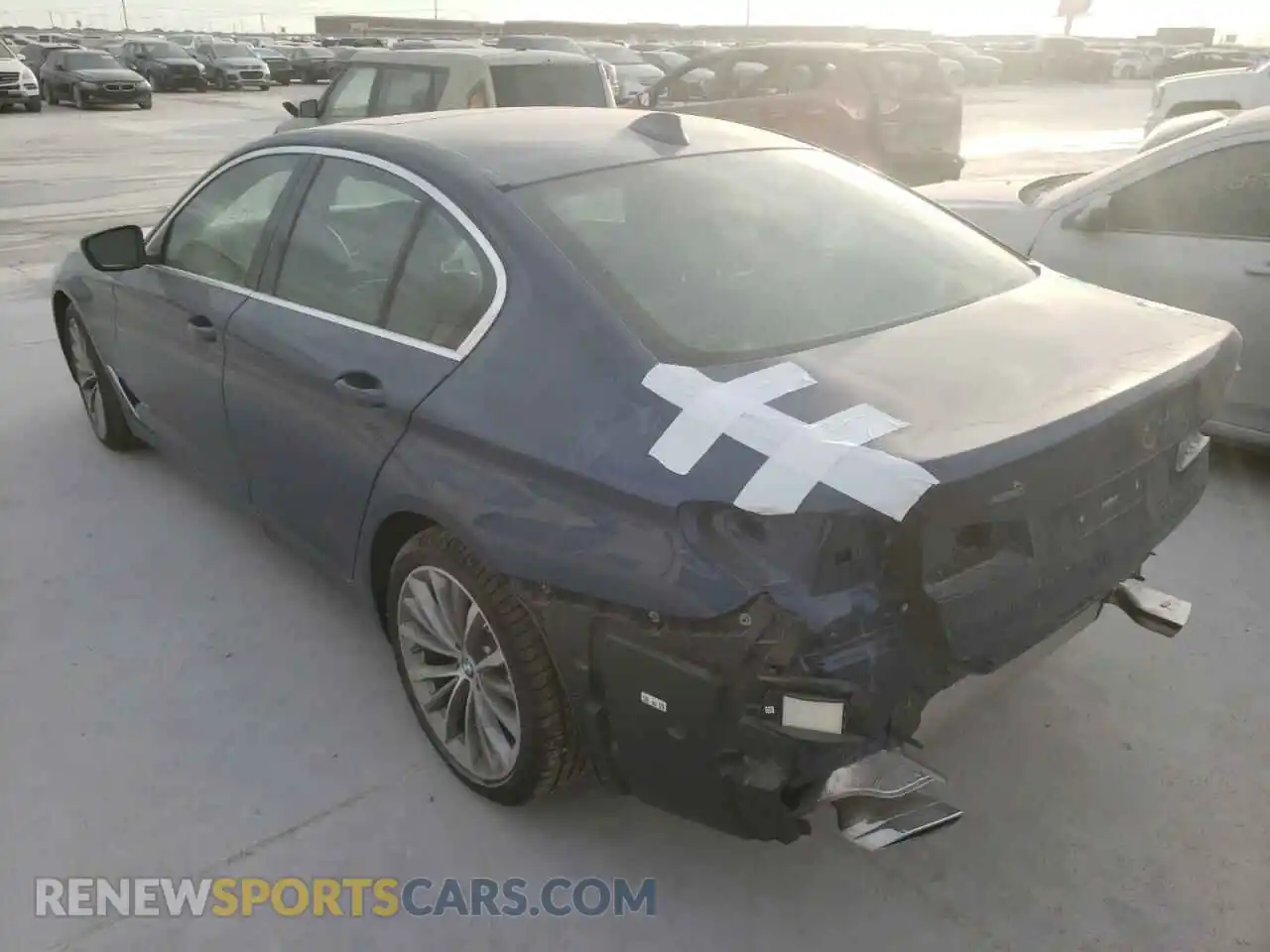 3 Photograph of a damaged car WBA13BJ00MWX08867 BMW 5 SERIES 2021
