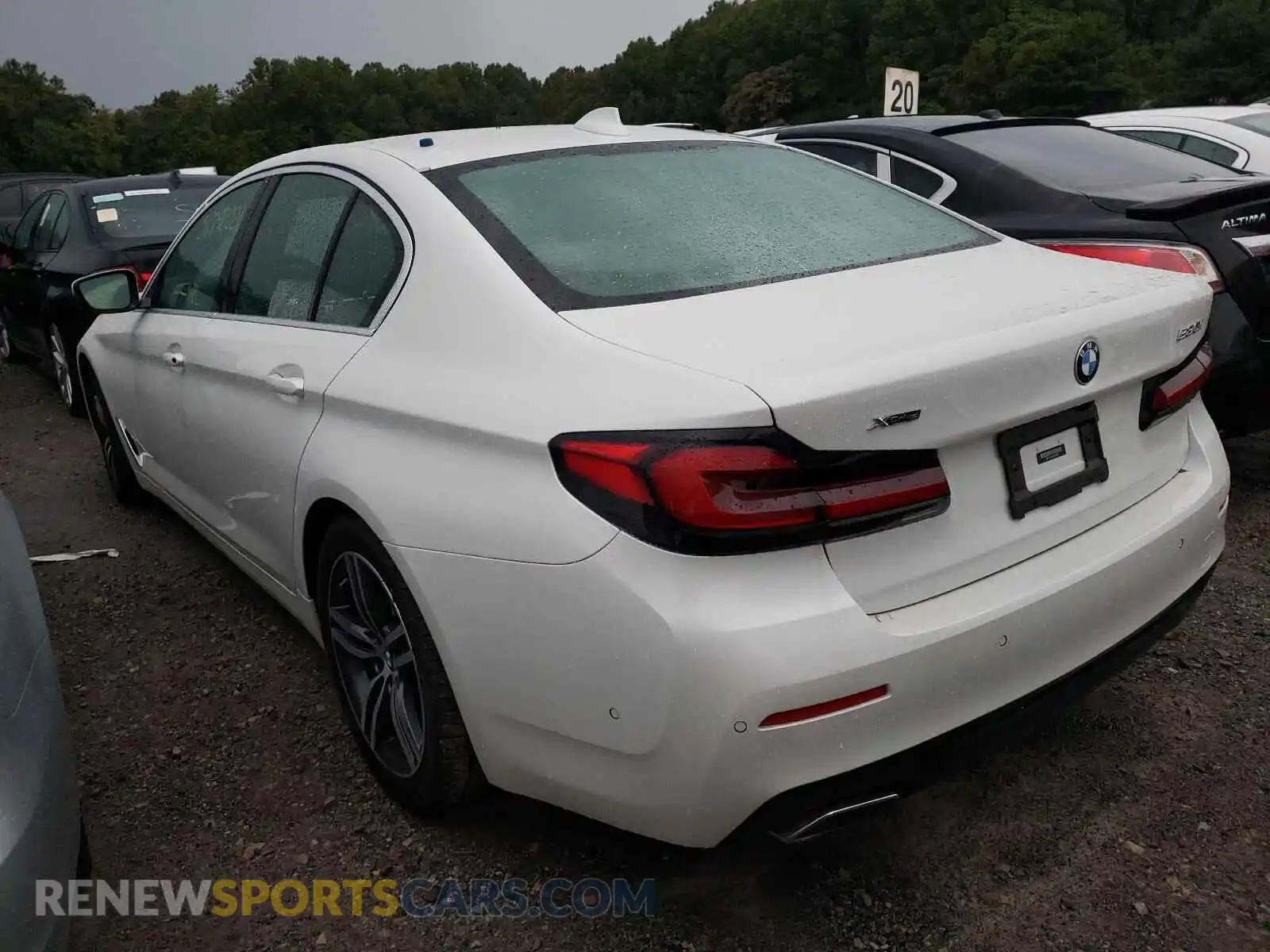 3 Photograph of a damaged car WBA13BJ02MCF03023 BMW 5 SERIES 2021