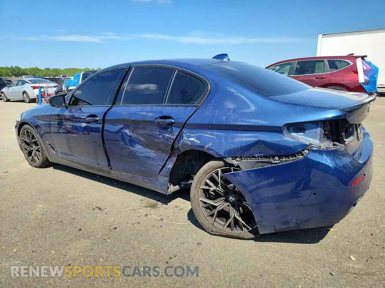 2 Photograph of a damaged car WBA13BJ02MWX19773 BMW 5 SERIES 2021
