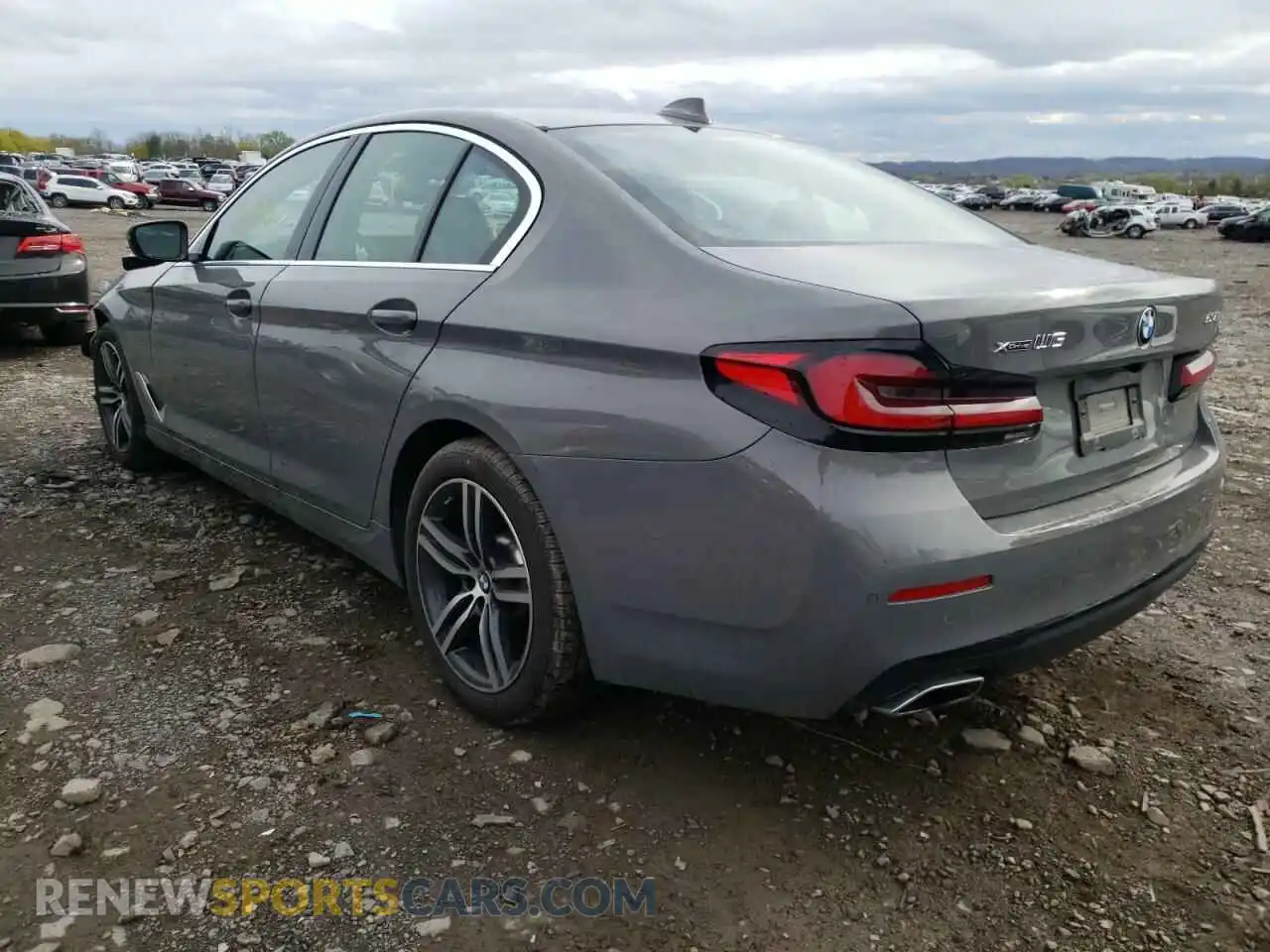 3 Photograph of a damaged car WBA13BJ04MWW92317 BMW 5 SERIES 2021