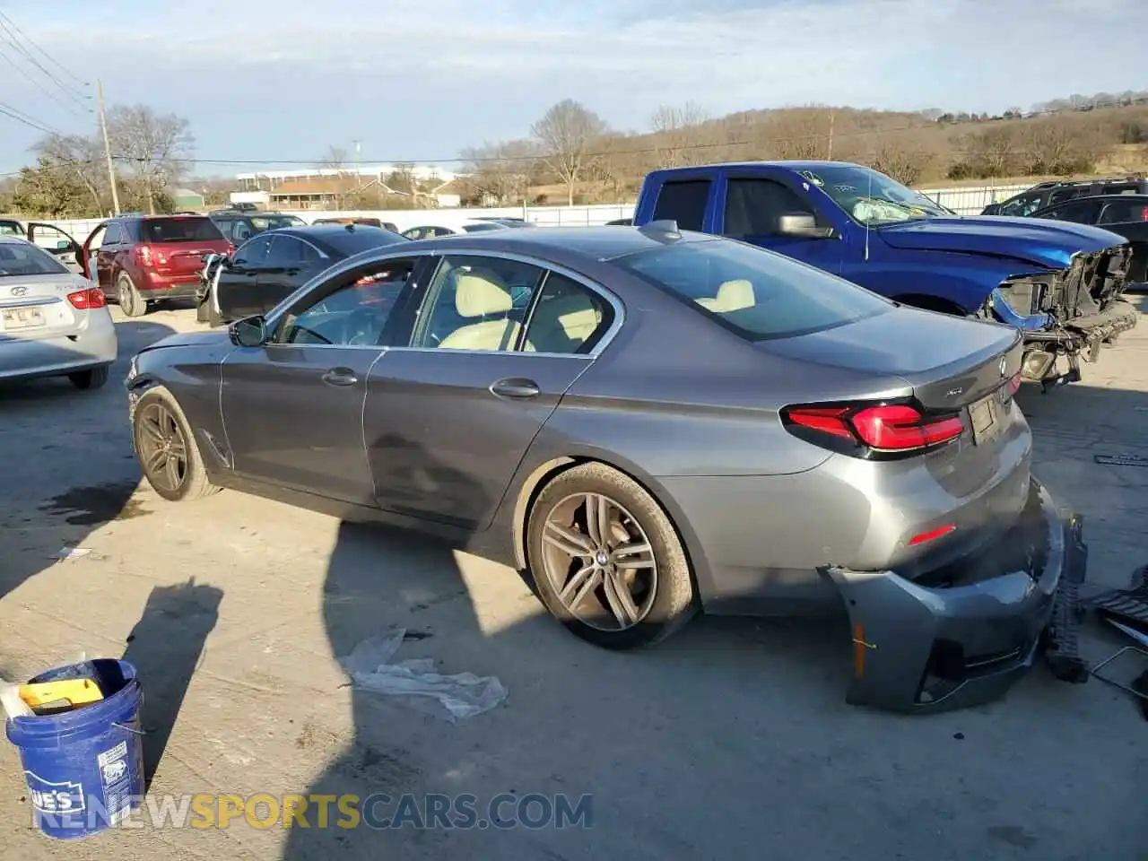 2 Photograph of a damaged car WBA13BJ05MCG04556 BMW 5 SERIES 2021