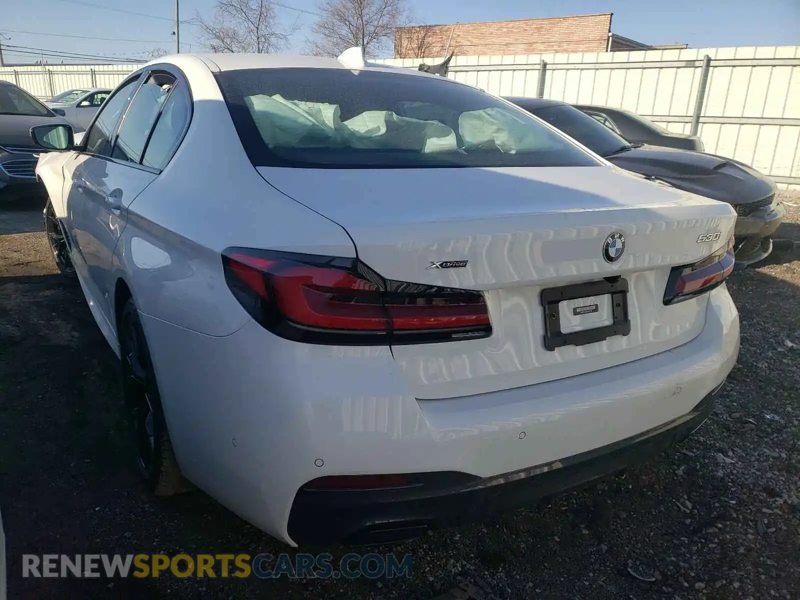 3 Photograph of a damaged car WBA13BJ05MWX01106 BMW 5 SERIES 2021