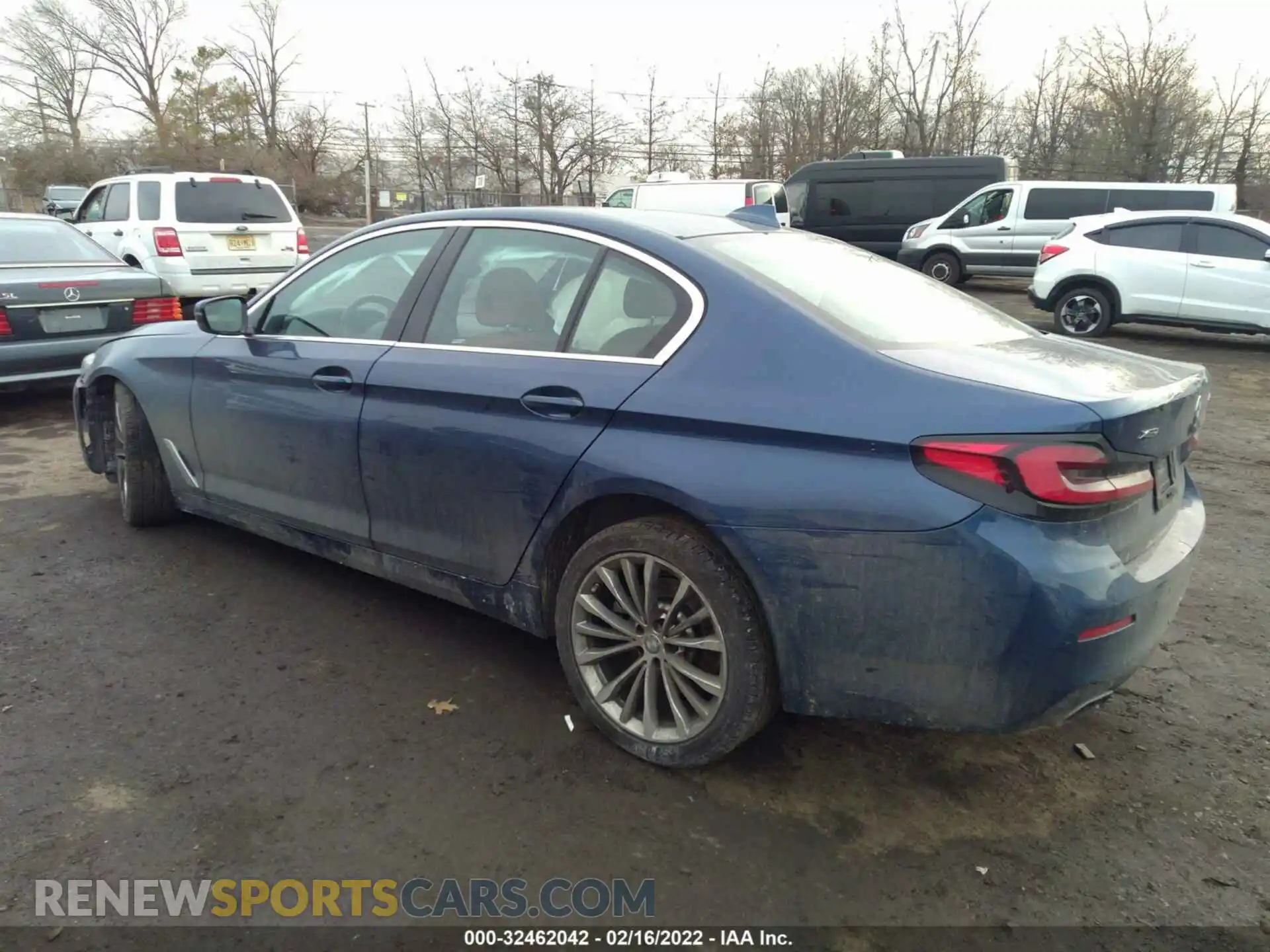 3 Photograph of a damaged car WBA13BJ06MWW95218 BMW 5 SERIES 2021