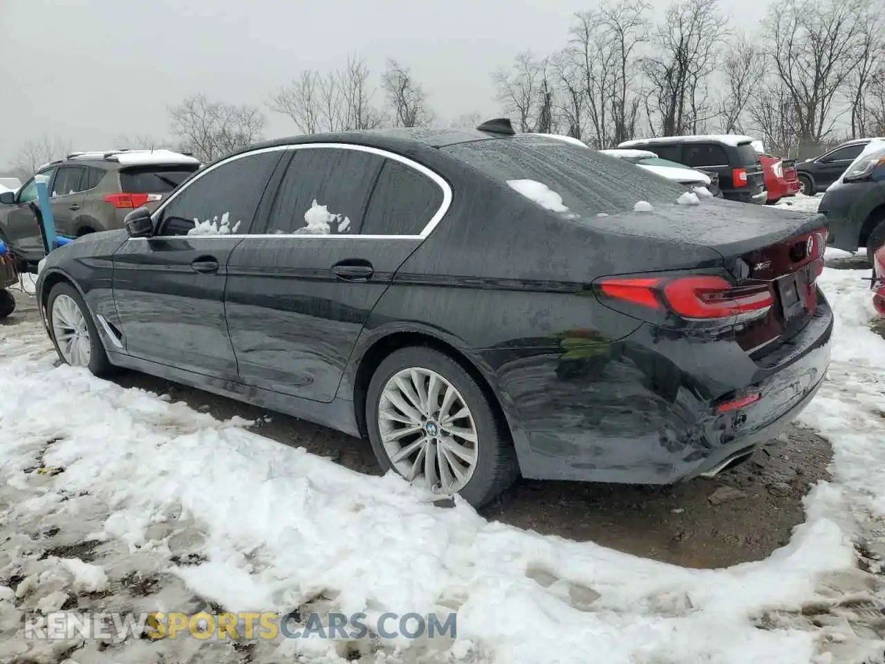 2 Photograph of a damaged car WBA13BJ07MCF68160 BMW 5 SERIES 2021