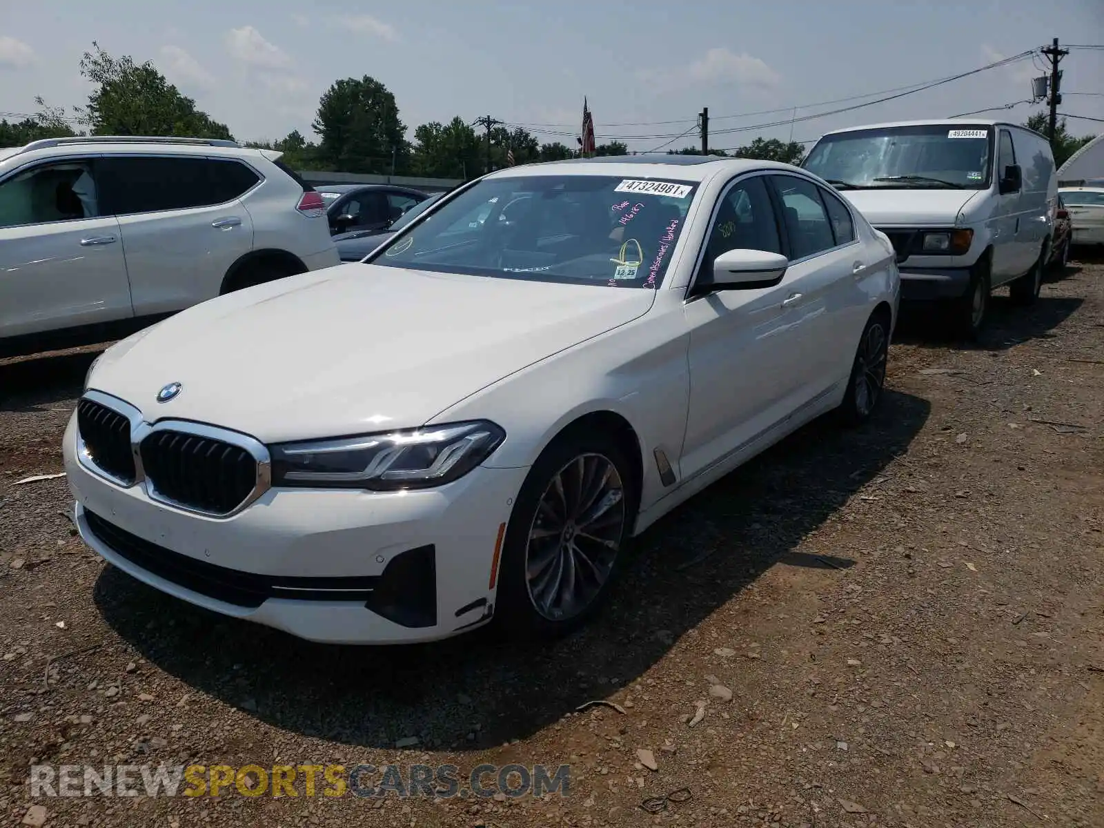 2 Photograph of a damaged car WBA13BJ0XMWW96517 BMW 5 SERIES 2021
