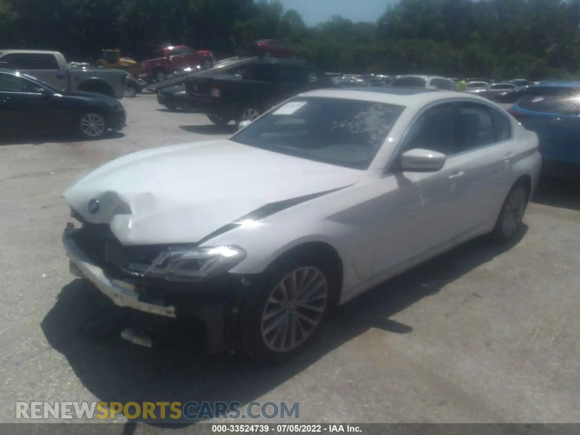 2 Photograph of a damaged car WBA53BH00MCF68055 BMW 5 SERIES 2021
