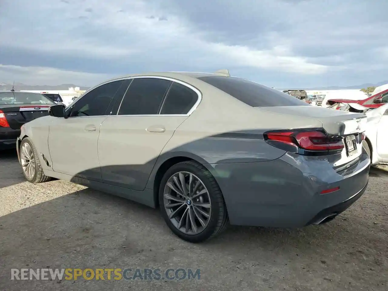 2 Photograph of a damaged car WBA53BH01MWW91021 BMW 5 SERIES 2021