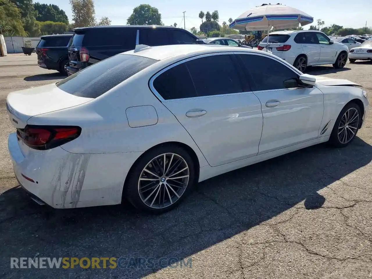 3 Photograph of a damaged car WBA53BH02MCF02283 BMW 5 SERIES 2021