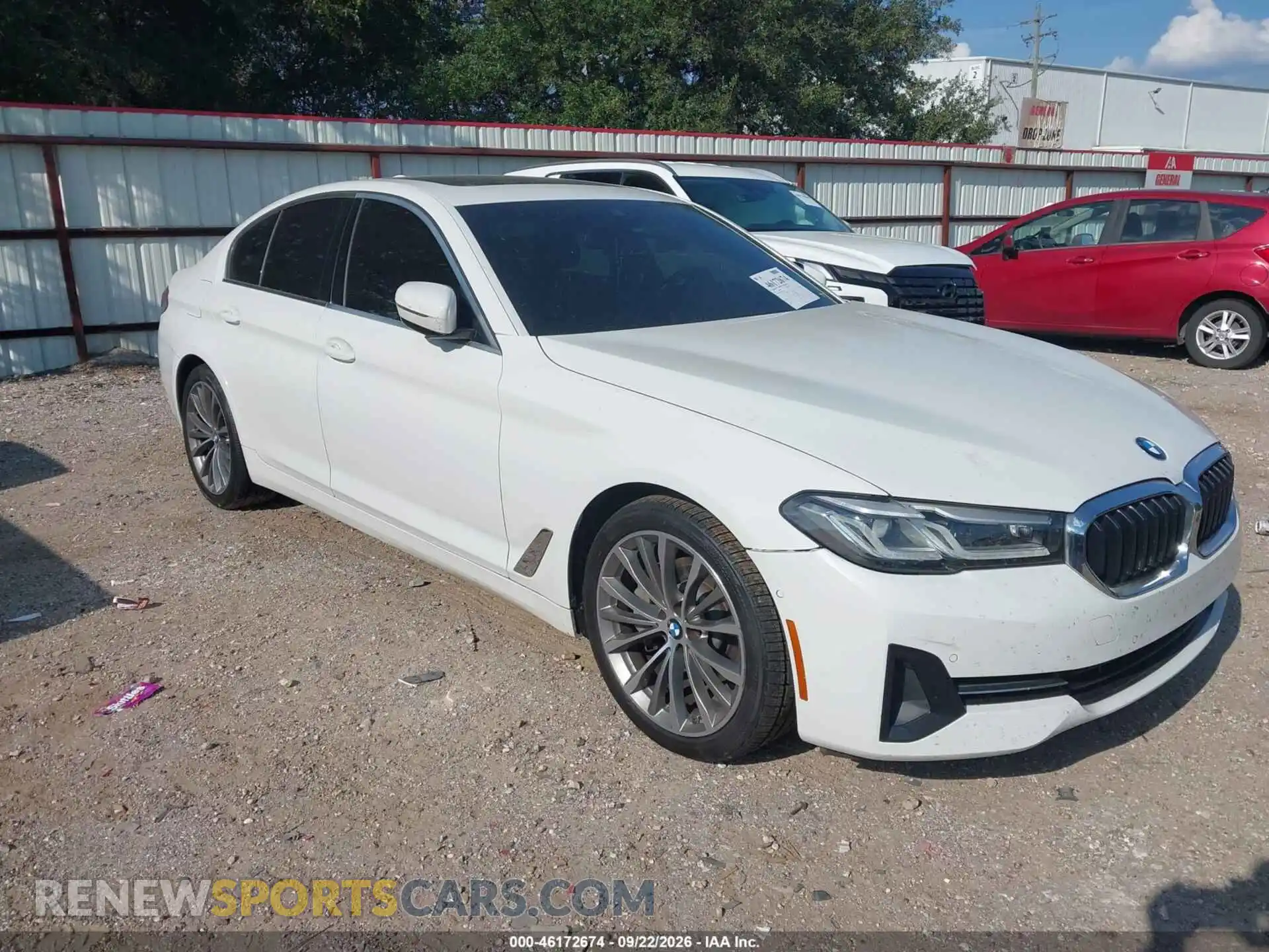 1 Photograph of a damaged car WBA53BH02MWX10093 BMW 5 SERIES 2021