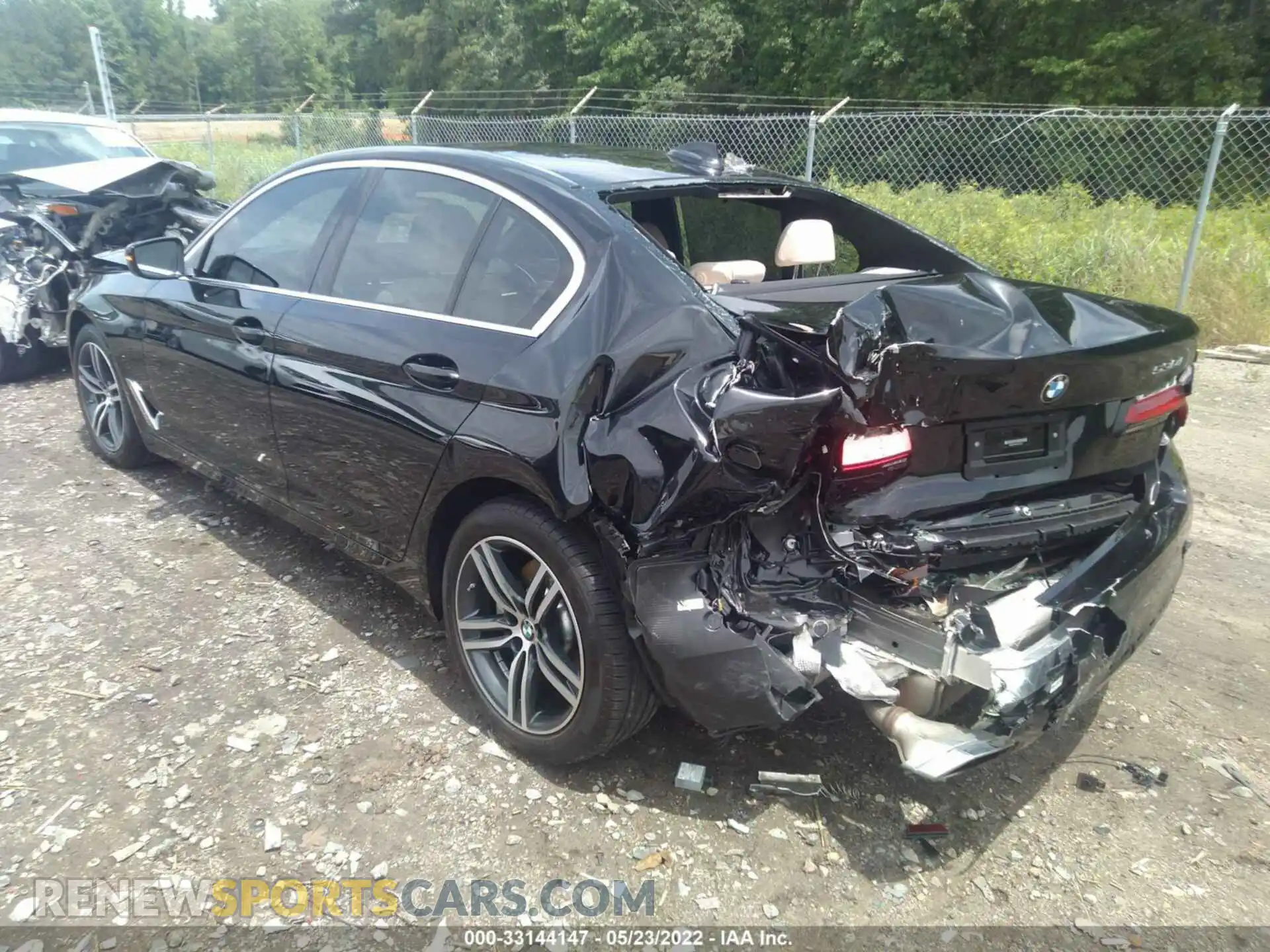 3 Photograph of a damaged car WBA53BH03MCF06701 BMW 5 SERIES 2021