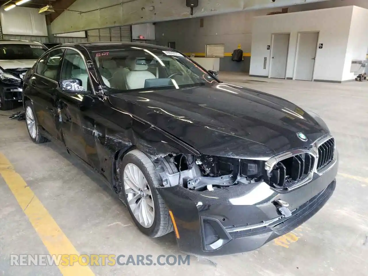 1 Photograph of a damaged car WBA53BH03MCF88171 BMW 5 SERIES 2021